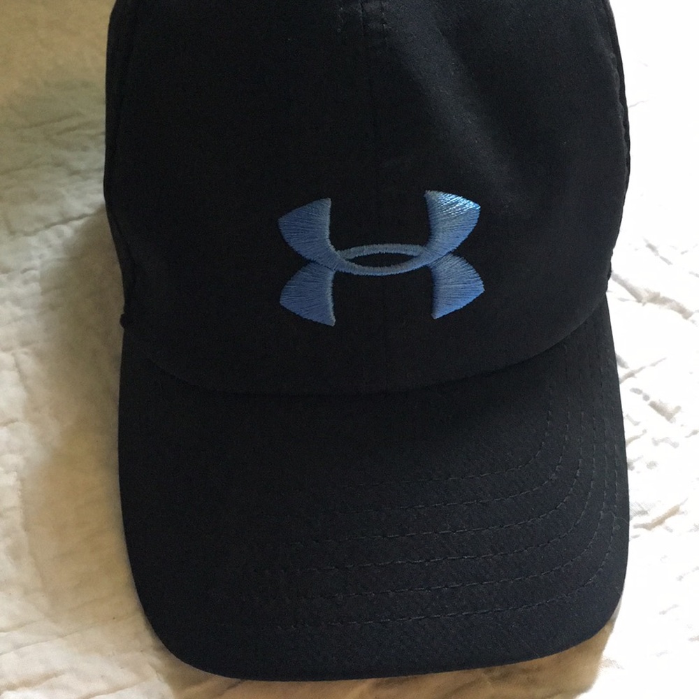 Under Armour hat